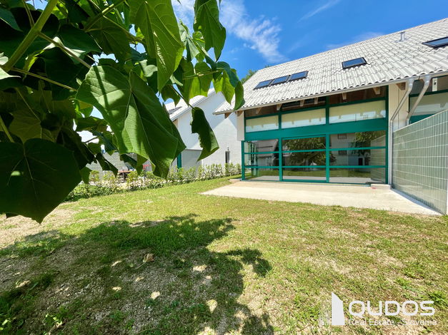 Lokacija: Ljubljana okolica, Vrhnika, Sinja Gorica