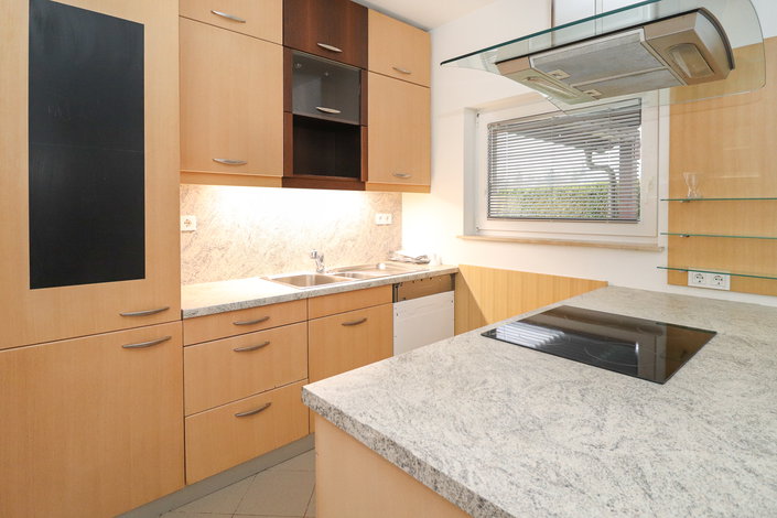 Lokacija: Ljubljana okolica, Domžale, Radomlje