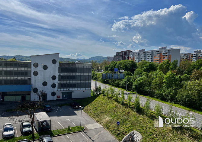 Lokacija: Ljubljana mesto, Šiška, Zg. Šiška