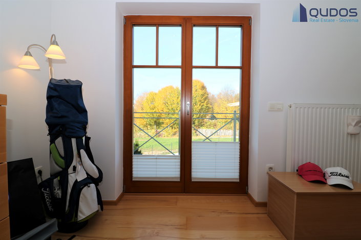 Lokacija: Gorenjska, Kranj, Britof