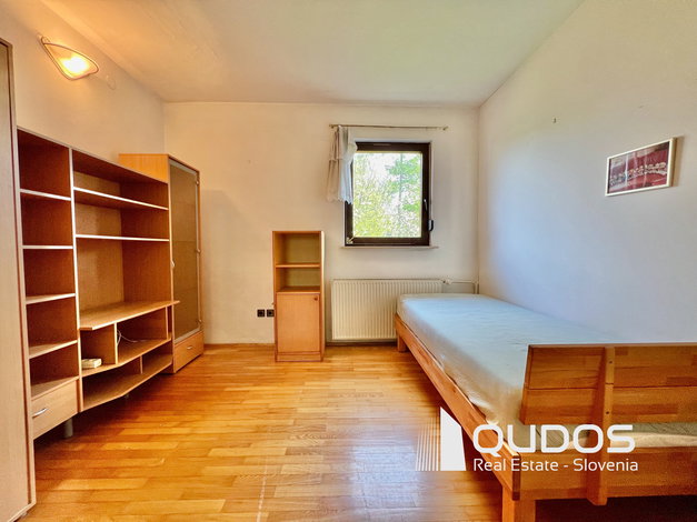 Lokacija: Ljubljana okolica, Grosuplje