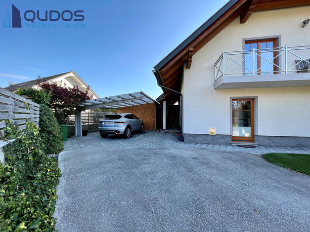 Lokacija: Gorenjska, Kranj, Britof