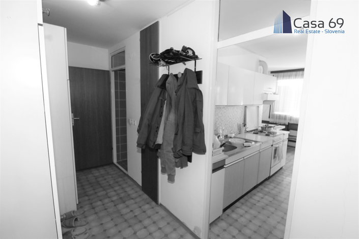 Lokacija: Gorenjska, Kranj, Planina II