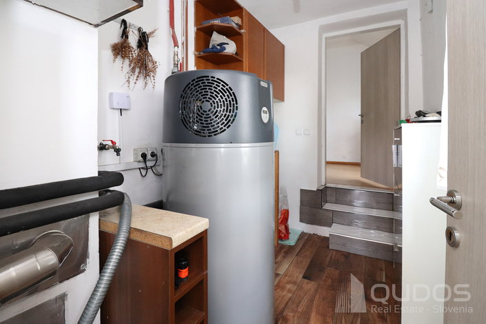 Location: Ljubljana okolica, Logatec, Logatec