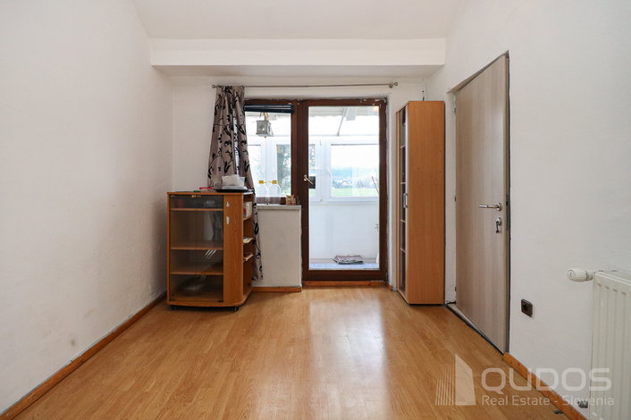 Location: Ljubljana okolica, Logatec, Logatec