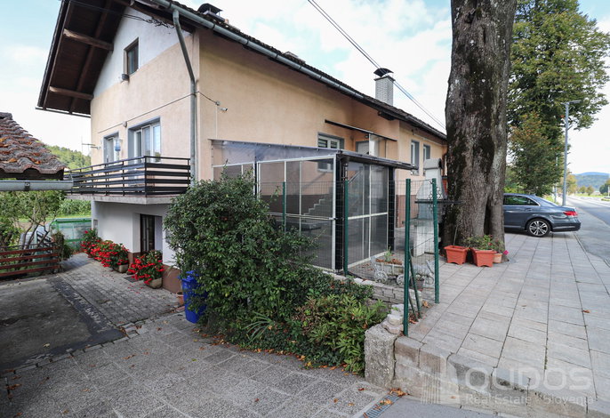 Location: Ljubljana okolica, Logatec, Logatec