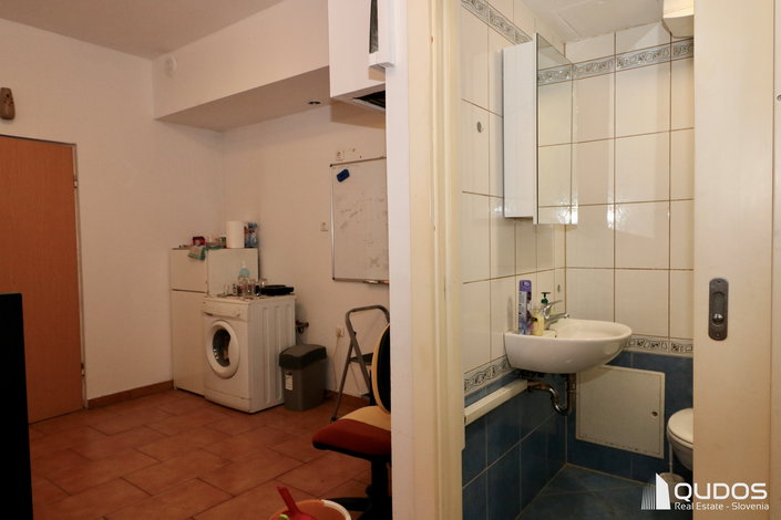 Lokacija: Ljubljana mesto, Center, Tabor