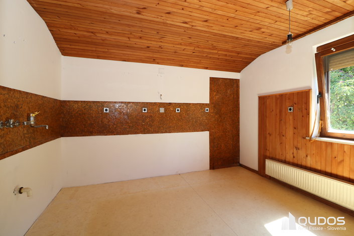 Lokacija: Ljubljana mesto, Vič-Rudnik, Brdo