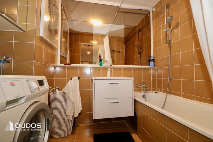 Lokacija: Ljubljana mesto, Moste-Polje, Fužine