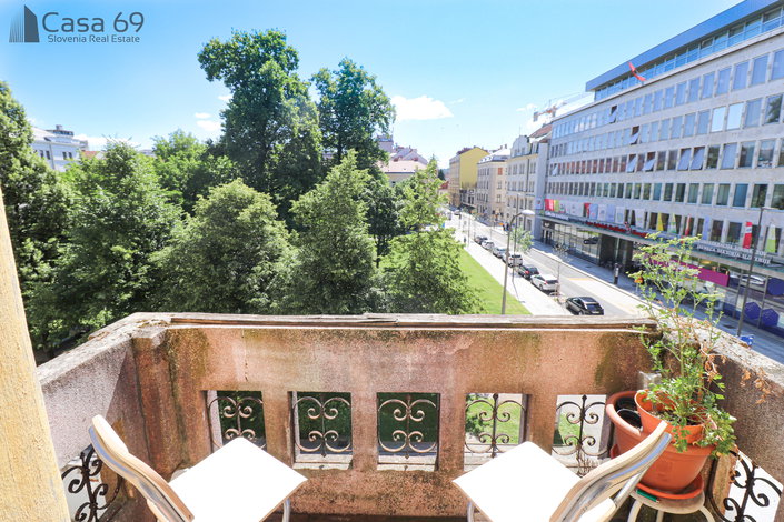 Lokacija: Ljubljana mesto, Center