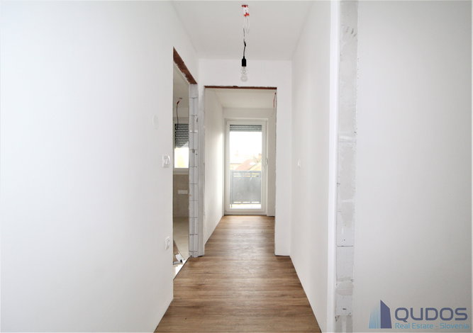 Lokacija: Ljubljana okolica, Mengeš, Loka pri Mengšu