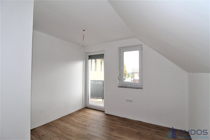 Lokacija: Ljubljana okolica, Mengeš, Loka pri Mengšu