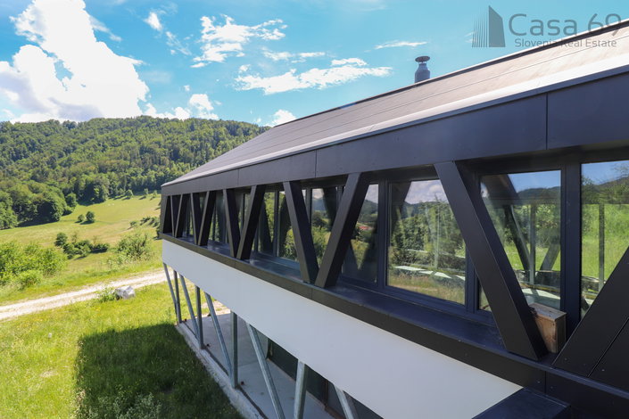 Lokacija: Zasavska, Zagorje ob Savi, Izlake