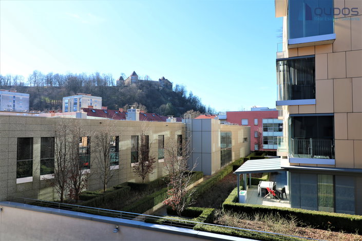 Lokacija: Ljubljana mesto, Center, Center