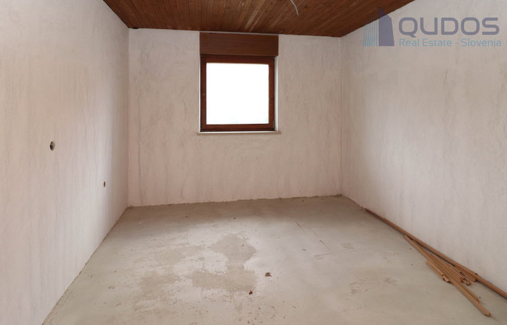 Location: Savinjska, Laško, Sedraž