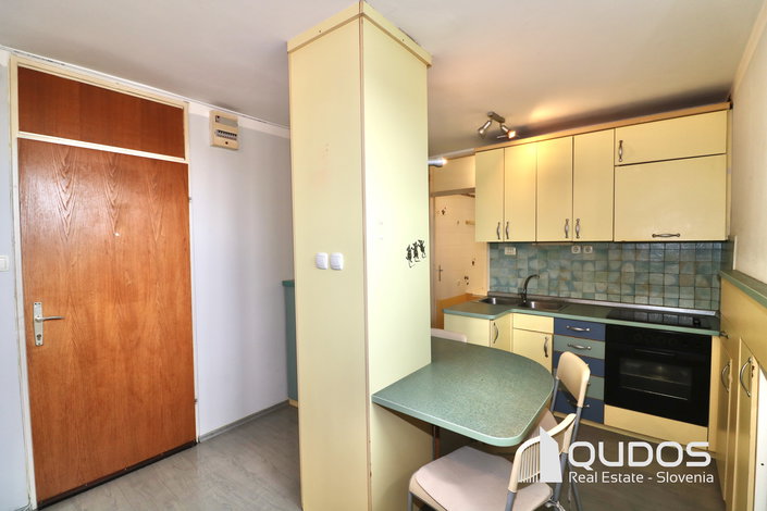 Lokacija: Ljubljana okolica, Mengeš, Mengeš