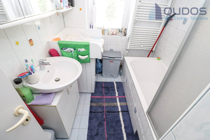 Lokacija: Ljubljana okolica, Logatec, Logatec