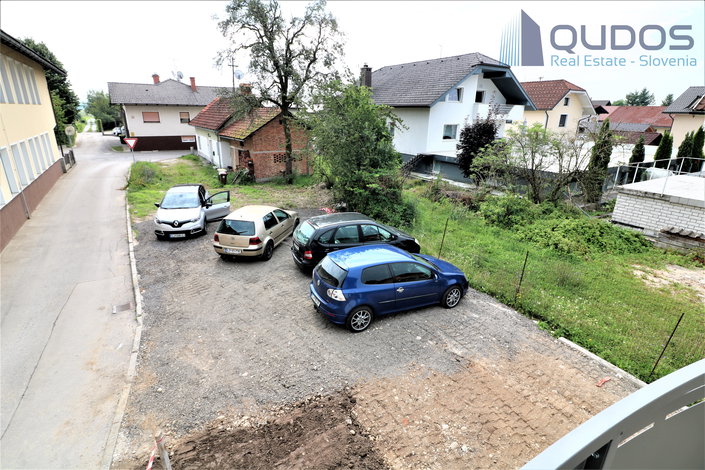 Lokacija: Ljubljana okolica, Mengeš, Loka pri Mengšu