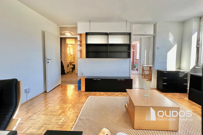 Lokacija: Ljubljana mesto, Šiška, Šiška
