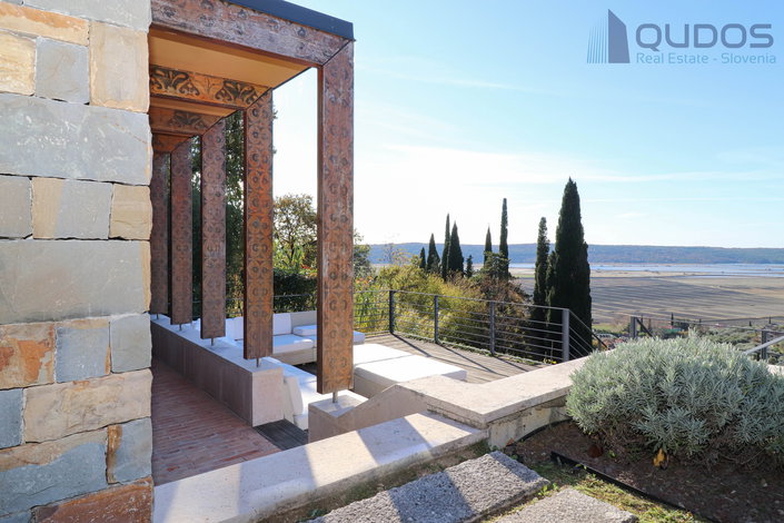 Location: Obalno - kraška, Piran, Parecag