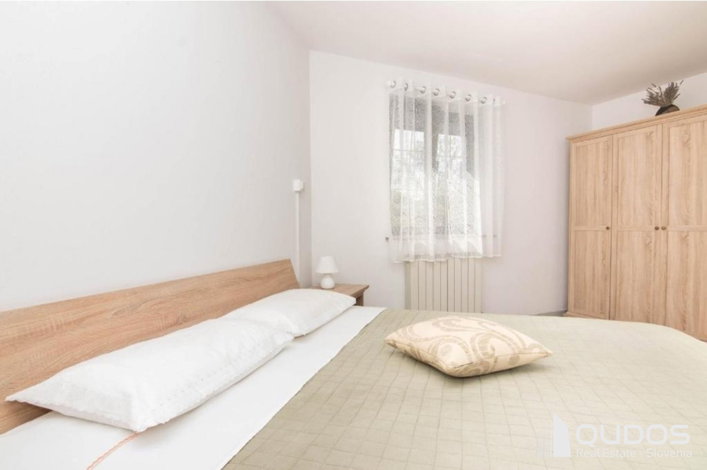 Lokacija: Obalno - kraška, Izola, Malija