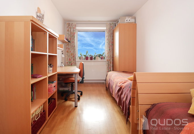 Location: Ljubljana mesto, Šiška, Šentvid