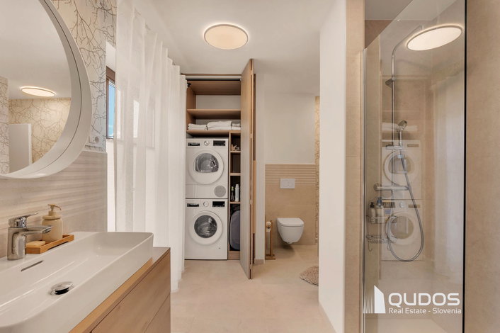 Lokacija: Gorenjska, Kranj, Britof