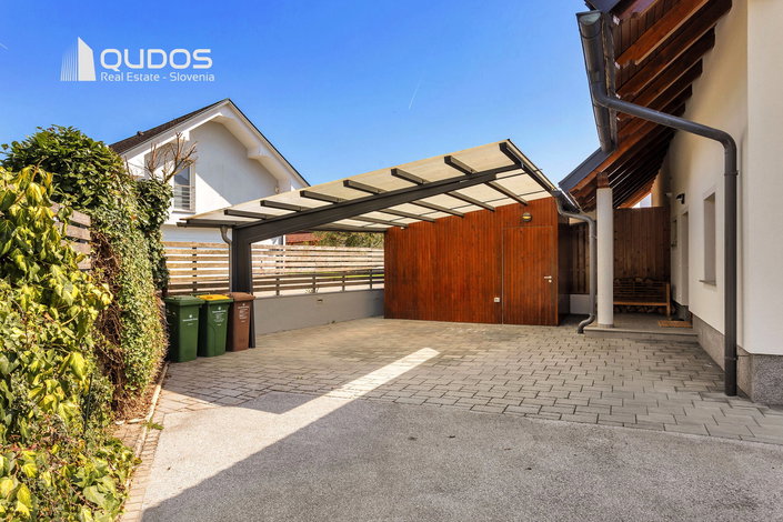 Lokacija: Gorenjska, Kranj, Britof