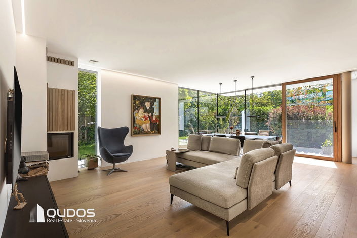 Lokacija: Ljubljana mesto, Vič-Rudnik, Trnovo