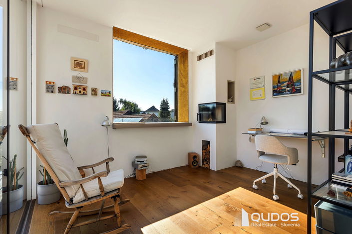 Lokacija: Ljubljana mesto, Vič-Rudnik, Trnovo