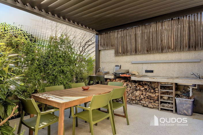 Lokacija: Ljubljana mesto, Vič-Rudnik, Trnovo