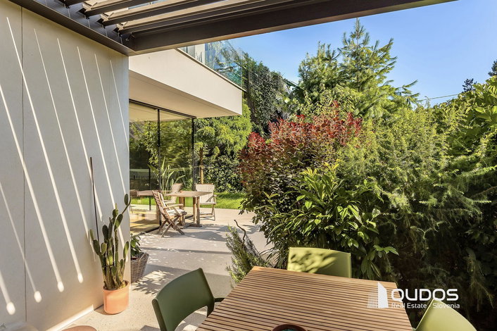 Lokacija: Ljubljana mesto, Vič-Rudnik, Trnovo