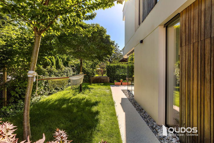 Lokacija: Ljubljana mesto, Vič-Rudnik, Trnovo