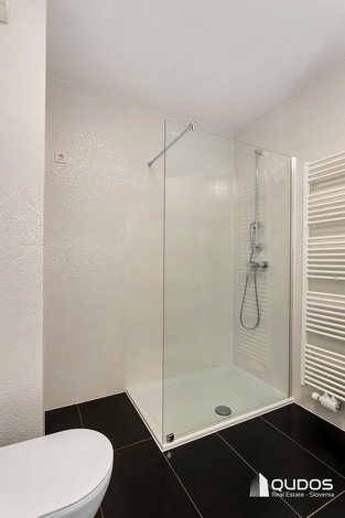 Lokacija: Ljubljana mesto, Šiška, Sp. Šiška