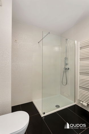 Lokacija: Ljubljana mesto, Šiška, Sp. Šiška