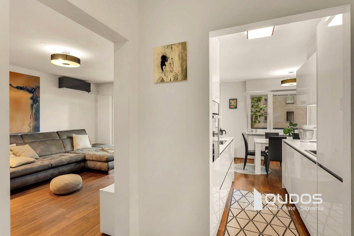 Lokacija: Ljubljana mesto, Center, Vodmat