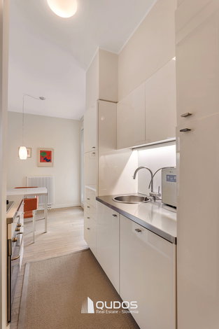 Lokacija: Ljubljana mesto, Šiška, Mostec