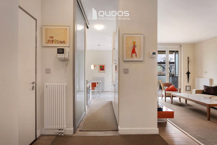 Lokacija: Ljubljana mesto, Šiška, Mostec