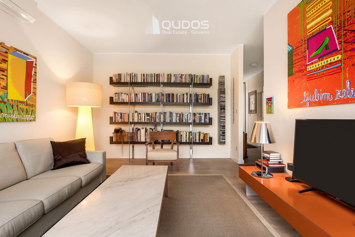 Lokacija: Ljubljana mesto, Šiška, Mostec