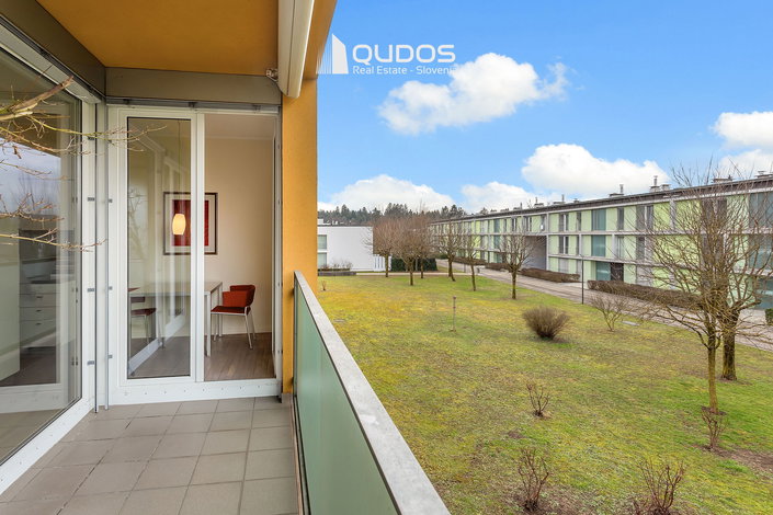 Lokacija: Ljubljana mesto, Šiška, Mostec