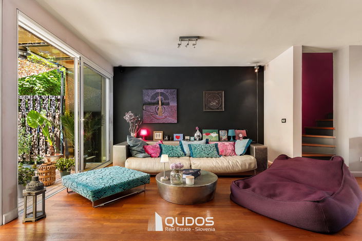 Lokacija: Ljubljana mesto, Šiška, Mostec