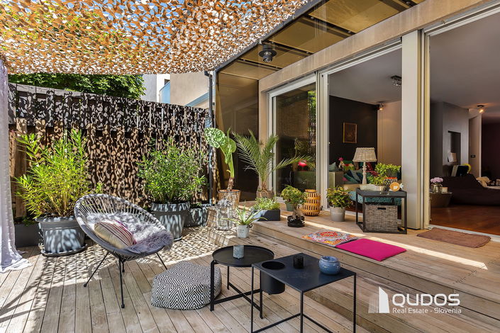 Lokacija: Ljubljana mesto, Šiška, Mostec