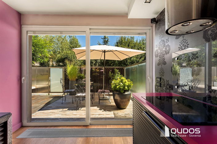 Lokacija: Ljubljana mesto, Šiška, Mostec