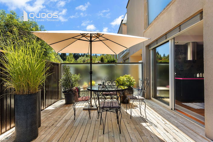 Lokacija: Ljubljana mesto, Šiška, Mostec