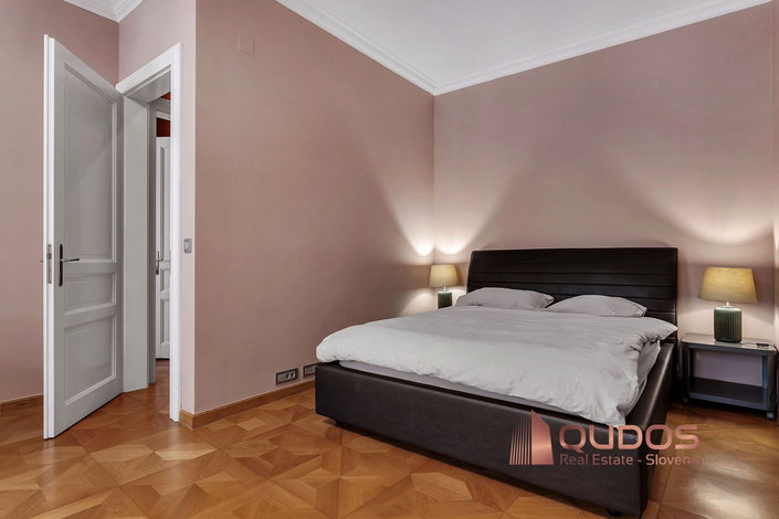 Lokacija: Ljubljana mesto, Center, Stara Ljubljana