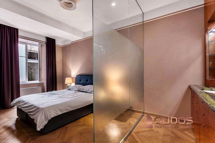 Lokacija: Ljubljana mesto, Center, Stara Ljubljana