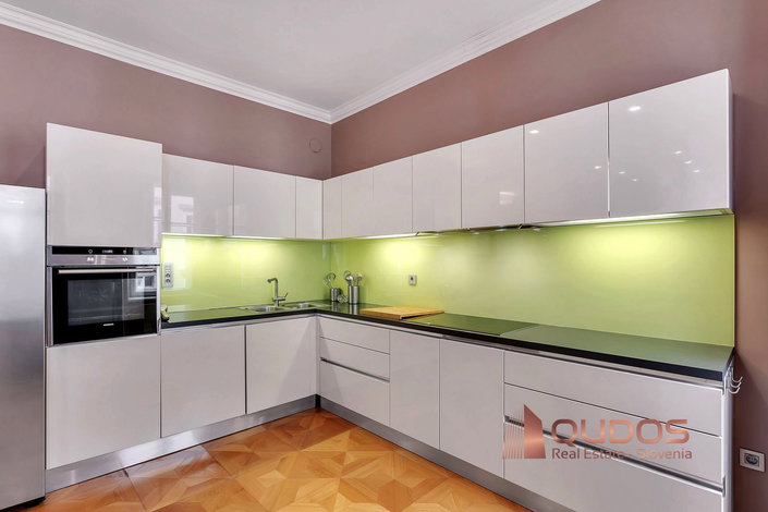 Lokacija: Ljubljana mesto, Center, Stara Ljubljana