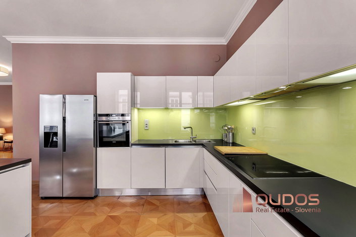 Lokacija: Ljubljana mesto, Center, Stara Ljubljana