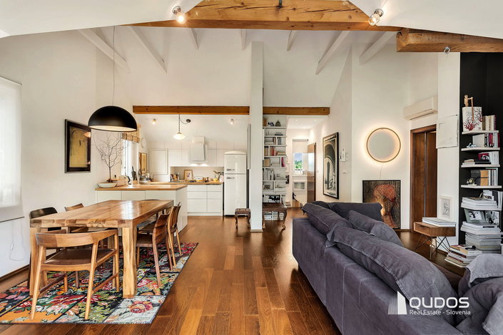 Lokacija: Ljubljana mesto, Šiška, Podutik