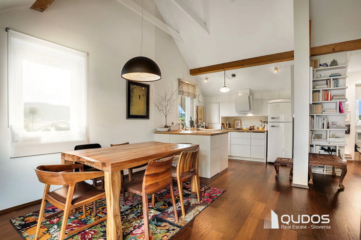 Lokacija: Ljubljana mesto, Šiška, Podutik